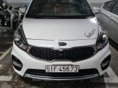 Cần bán xe Kia Rondo năm 2017, giá thấp