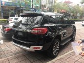 Bán xe Ford Everest 2.0 Titanium màu đen sx 2019, giá 1 tỷ 130 triệu