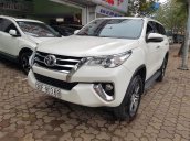 Toyota Fortuner 2.7 2019 trắng Ngọc Trinh