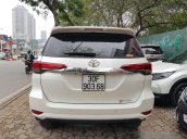 Toyota Fortuner 2.7 2019 trắng Ngọc Trinh