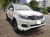 Bán Toyota Fortuner sản xuất năm 2016, màu trắng còn mới, 725tr