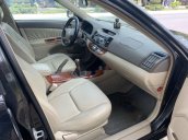 Bán Toyota Camry năm 2005 còn mới