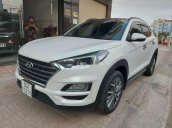 Bán Hyundai Tucson 2019, màu trắng, nhập khẩu 