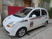 Cần bán Chevrolet Spark năm sản xuất 2010, màu trắng