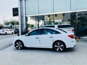 Bán Chevrolet Cruze năm 2018, màu trắng còn mới, 389tr