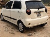 Bán xe Chevrolet Spark đời 2010, màu trắng còn mới, giá 92tr