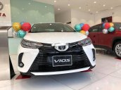 Cần bán Toyota Vios đời 2021, màu trắng