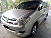 Xe Toyota Innova đời 2008, màu bạc xe gia đình, giá tốt