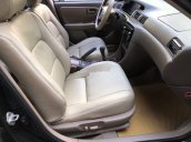 Cần bán xe Toyota Camry sản xuất năm 2002, màu đen 