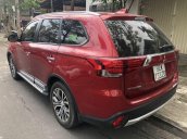 Xe Mitsubishi Outlander đời 2018, màu đỏ chính chủ, giá 718tr