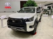 Cần bán Toyota Hilux năm sản xuất 2021, màu trắng, nhập khẩu nguyên chiếc