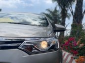 Bán Toyota Vios sản xuất năm 2018, màu vàng, giá chỉ 490 triệu