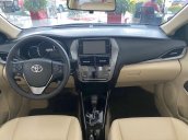 Cần bán Toyota Vios đời 2021, màu trắng