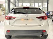 Cần bán gấp Mazda 3 năm sản xuất 2016 còn mới