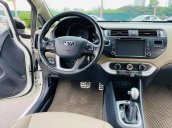 Bán Kia Rio đời 2016, màu trắng, nhập khẩu Hàn Quốc