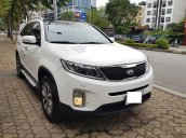 Cần bán xe Kia Sorento năm 2016, màu trắng còn mới, giá 685tr