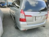 Bán xe Toyota Innova đời 2015, còn mới