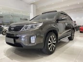 Bán xe Kia Sorento DATH 2016, biển Sài Gòn