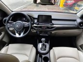Cần bán lại xe Kia Cerato 1.6AT Luxury năm sản xuất 2019, màu đỏ, giá tốt