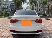 Cần bán Hyundai Grand i10 1.2 MT sản xuất năm 2019, màu trắng