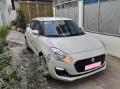 Cần bán xe Suzuki Swift 1.4AT sản xuất năm 2020, màu trắng