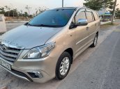 Bán Toyota Innova sản xuất năm 2014 còn mới, giá tốt