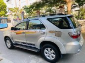 Bán ô tô Toyota Fortuner năm sản xuất 2010, màu bạc, xe nhập 