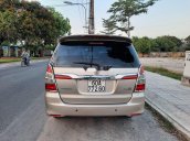 Bán Toyota Innova sản xuất năm 2014 còn mới, giá tốt