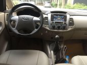 Bán ô tô Toyota Innova năm sản xuất 2015 còn mới, giá 380tr