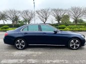 Cần bán gấp Mercedes E250 năm sản xuất 2016, màu xanh lam