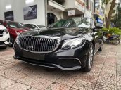 Cần bán gấp Mercedes E200 năm 2018, màu đen