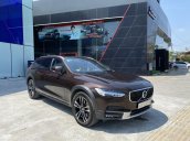 Cần bán Volvo V90 Cross Country sx 2018, xe còn bảo hành chính hãng