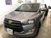 Cần bán gấp Toyota Innova sản xuất năm 2018