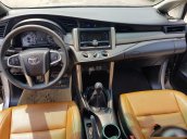 Cần bán Toyota Innova năm 2016, giá 555tr