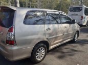 Bán Toyota Innova, vàng cát, năm 2013, giá tốt