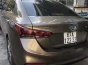 Bán Hyundai Accent 1.4AT sản xuất 2019, màu nâu