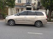 Bán ô tô Toyota Innova năm sản xuất 2015 còn mới, giá 380tr