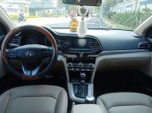 Xe Hyundai Elantra sản xuất năm 2020, giá chỉ 645 triệu