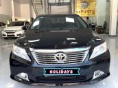 Cần bán gấp Toyota Camry 2.5 Q sản xuất 2015, giá 758tr