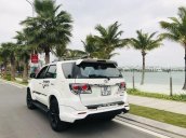 Cần bán xe Toyota Fortuner 2015, màu trắng