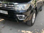 Cần bán lại xe Toyota Fortuner đời 2009, màu đen còn mới