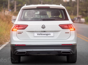Khuyến mãi tháng 7/2021 Volkswagen Tiguan màu trắng giảm cực khủng 100 triệu tiền mặt + gói quà tặng cực hấp dẫn