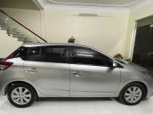 Cần bán lại xe Toyota Yaris 1.3 G năm 2014, màu bạc