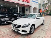 Cần bán xe Mercedes C class năm 2016 còn mới