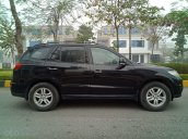 Cần bán xe Hyundai Santa Fe đời 2012, màu đen còn mới, giá tốt