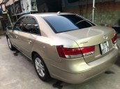 Cần bán lại xe Hyundai Sonata đời 2009, màu vàng