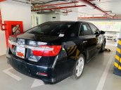 Cần bán Toyota Camry 2.5Q năm sản xuất 2014 còn mới, 739 triệu