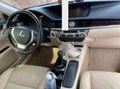 Xe Lexus ES năm sản xuất 2016, nhập khẩu còn mới