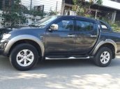 Xe Mitsubishi Triton sản xuất 2013, màu xám