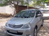 Cần bán gấp Toyota Innova sản xuất 2010 còn mới